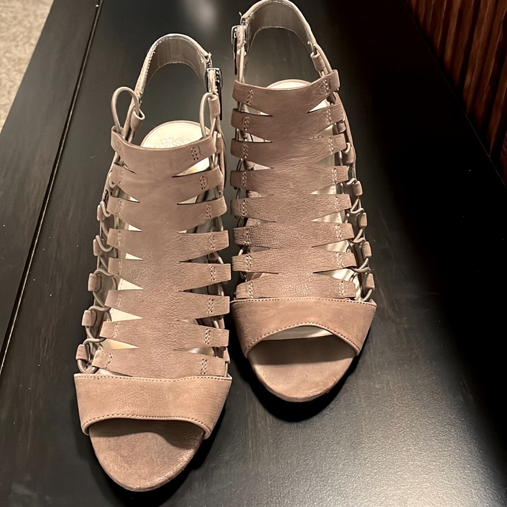 Vince Camuto heeled sandal